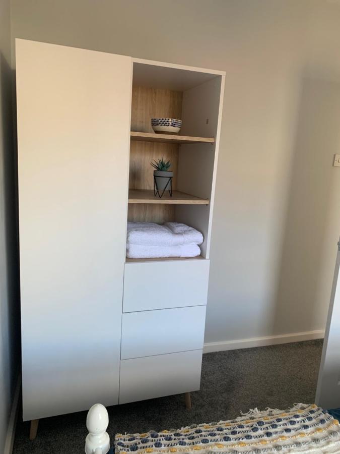 The Hideaway, Calm, Cozy, Dog Friendly Retreat Apartman Cheltenham Kültér fotó