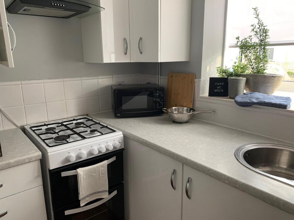 The Hideaway, Calm, Cozy, Dog Friendly Retreat Apartman Cheltenham Kültér fotó